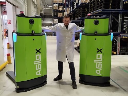 Inteligentní robotické vozíky Agilox od společnosti 4IGV byly implementovány ve Vitesco Technologies ve Frenštátu pod Radhoštěm
