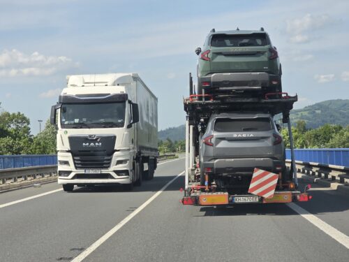 Výběr mýtného od nákladních vozidel přesáhl v prvních šesti měsících roku 9,5 miliardy korun
