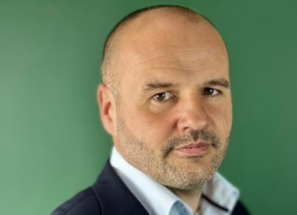 Jiří Ovesný, Intralog Services