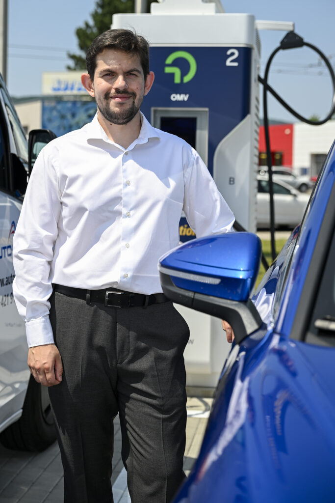 Miroslav Ovečka, expert na e-mobilitu v OMV Slovensko.