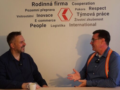 Dvě haly, dva světy: Jak fungují sklady FIEGE v Lovosicích