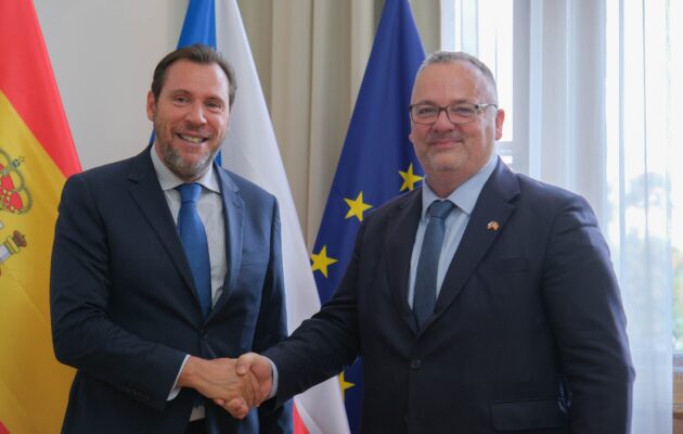 Česko a Španělsko chtějí posílit evropské investice do vysokorychlostních tratí i nákladní železnice