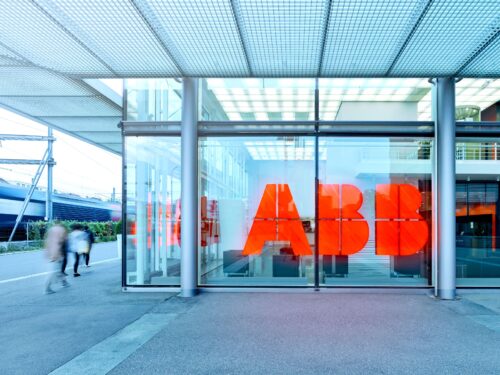 ABB posiluje v automatizaci: Za 5,5 miliardy USD kupuje lídra v řízení průtoků Rotork