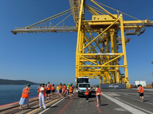 DSV vzala zákazníky k Jadranu: Česká divize Air & Sea uspořádala exkurzi do přístavů Terst a Koper